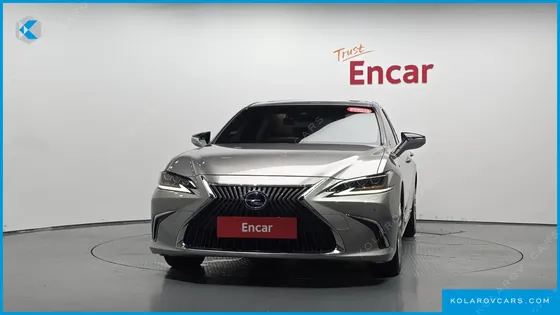 LEXUS ES EXECUTIVE