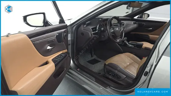 LEXUS ES EXECUTIVE