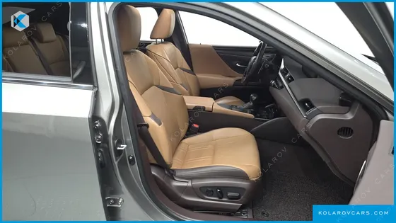 LEXUS ES EXECUTIVE