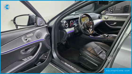 MERCEDES E-CLASS E300 AVANTGARDE