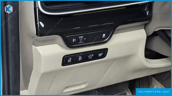 KIA CARNIVAL 9-SEATER GRAVITY