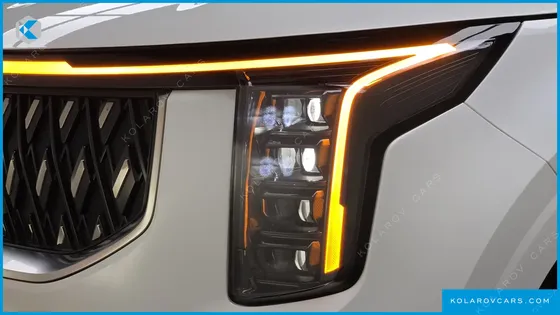 KIA CARNIVAL GASOLINE 9-SEATER HI LIMOUSINE