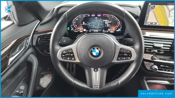 BMW 5 SERIES 520I M SPORT