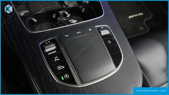 MERCEDES E-CLASS E220D 4MATIC AMG LINE