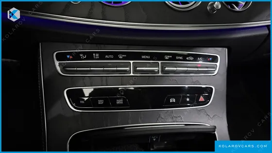 MERCEDES E-CLASS E220D 4MATIC AMG LINE