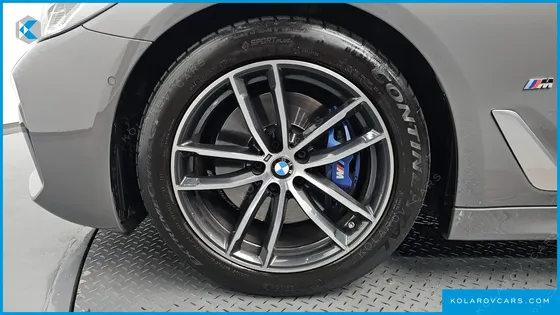 BMW 5 SERIES 520I M SPORT