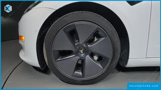 TESLA MODEL 3 LONG RANGE AWD