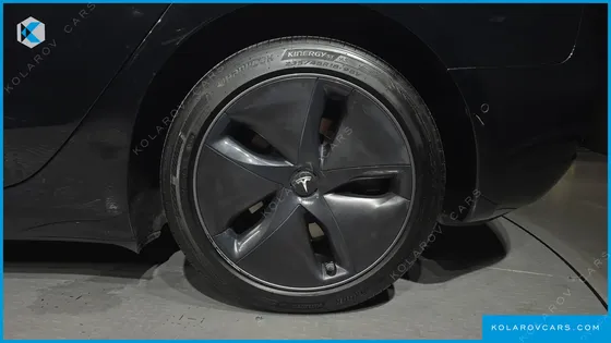 TESLA MODEL 3 LONG RANGE AWD