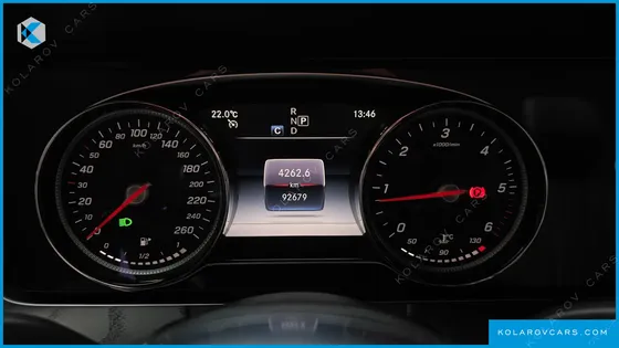 MERCEDES E-CLASS E220D CABRIOLET
