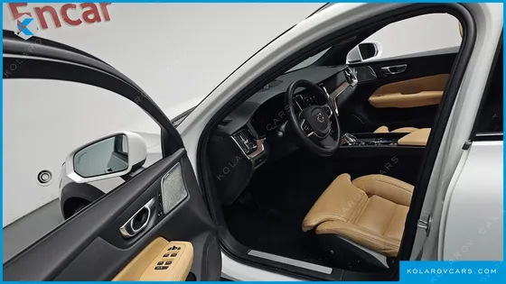 VOLVO V60 B5 ULTRA AWD