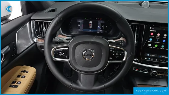 VOLVO V60 B5 ULTRA AWD