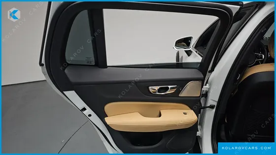 VOLVO V60 B5 ULTRA AWD