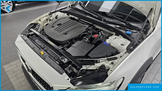 VOLVO V60 B5 ULTIMATE AWD