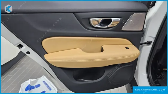 VOLVO V60 B5 ULTIMATE AWD