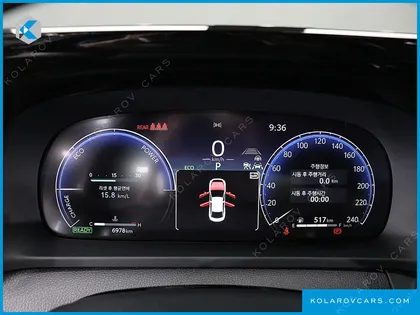 TOYOTA CROWN 2.5 4WD HYBRID