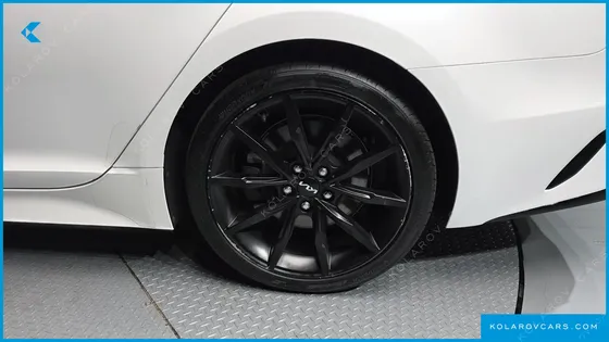 KIA STINGER 2.5 AWD MASTERS ACRO EDITION