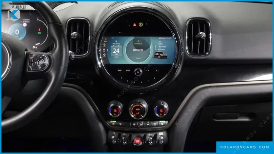MINI COUNTRYMAN CLASSIC PLUS LAUNCH PACK