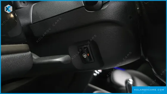 MINI COUNTRYMAN CLASSIC PLUS LAUNCH PACK