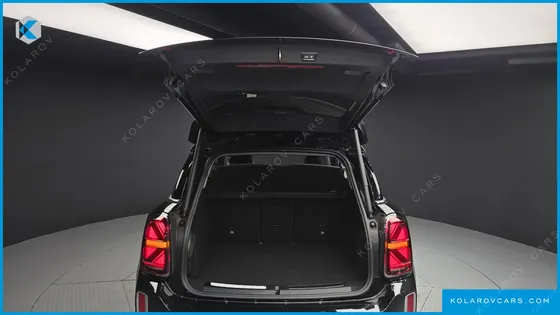 MINI COUNTRYMAN CLASSIC PLUS LAUNCH PACK