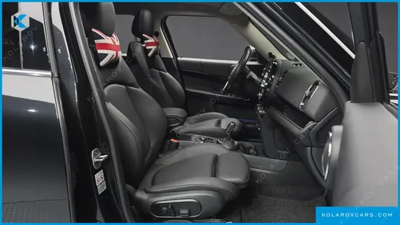 MINI COUNTRYMAN CLASSIC PLUS LAUNCH PACK