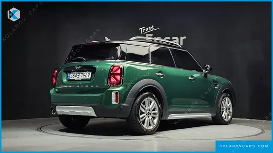 MINI COUNTRYMAN CLASSIC PLUS LAUNCH PACK