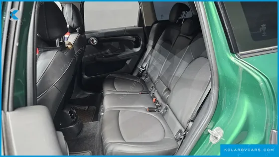 MINI COUNTRYMAN CLASSIC PLUS LAUNCH PACK
