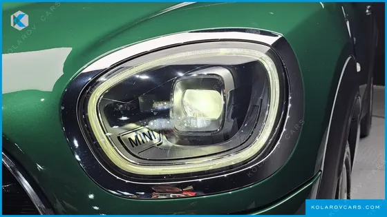 MINI COUNTRYMAN CLASSIC PLUS LAUNCH PACK