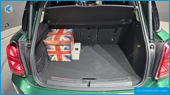 MINI COUNTRYMAN CLASSIC PLUS LAUNCH PACK