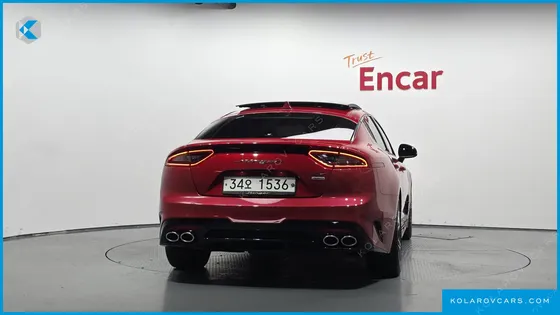 KIA STINGER 3.3 TURBO AWD