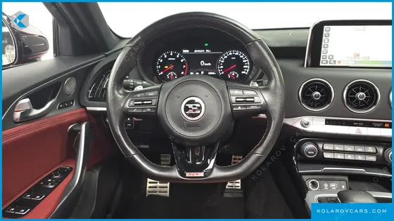 KIA STINGER 3.3 TURBO AWD