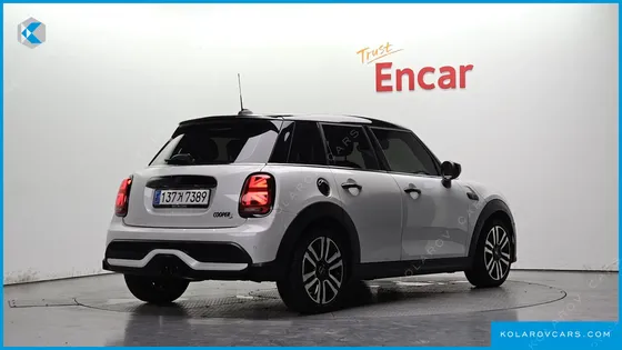 MINI COOPER 5DOOR CLASSIC