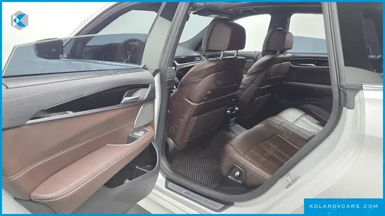 BMW GRAN TURISMO (GT) 630I XDRIVE M SPORT