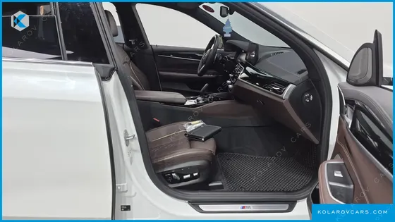 BMW GRAN TURISMO (GT) 630I XDRIVE M SPORT