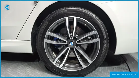 BMW GRAN TURISMO (GT) 620D XDRIVE M SPORT