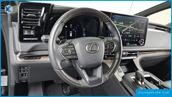 LEXUS LM 500H ROYAL
