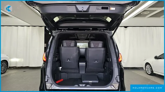 LEXUS LM 500H ROYAL