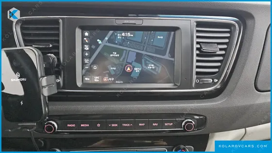 KIA CARNIVAL 9-SEATER NOBLESSE