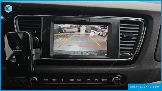 KIA CARNIVAL 9-SEATER NOBLESSE