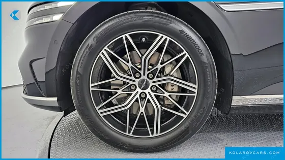 GENESIS G90 GASOLINE 3.5 TURBO AWD