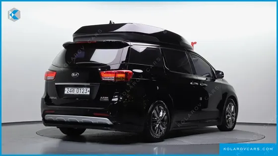KIA CARNIVAL GASOLINE 9-SEATER HI-LIMOUSINE