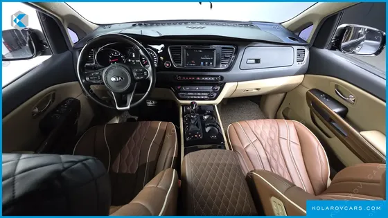 KIA CARNIVAL GASOLINE 9-SEATER HI-LIMOUSINE