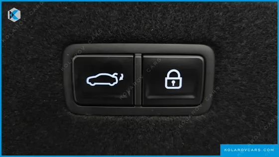 GENESIS G90 GASOLINE 3.5 TURBO AWD