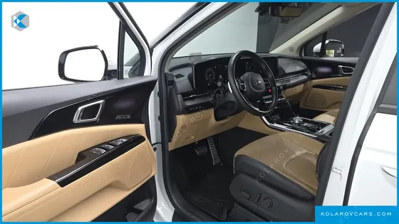 KIA CARNIVAL 9-SEATER SIGNATURE