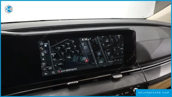 KIA CARNIVAL 9-SEATER SIGNATURE