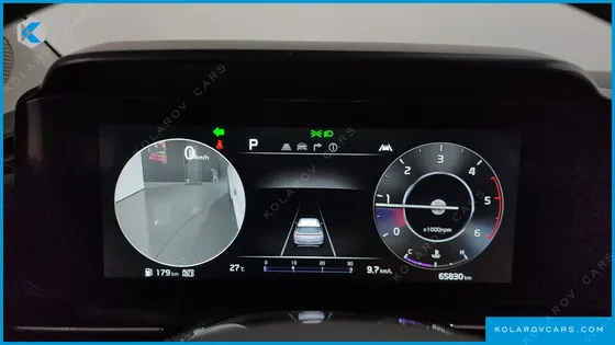 KIA CARNIVAL 9-SEATER SIGNATURE