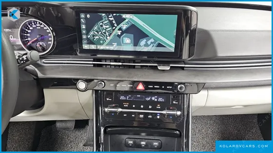 KIA CARNIVAL 9-SEATER NOBLESSE