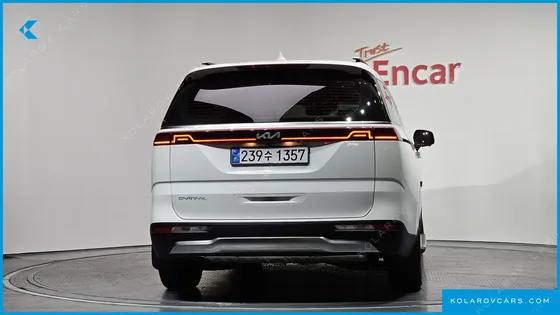KIA CARNIVAL 9-SEATER SIGNATURE