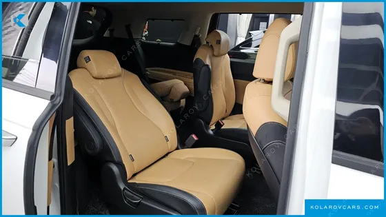 KIA CARNIVAL 9-SEATER SIGNATURE
