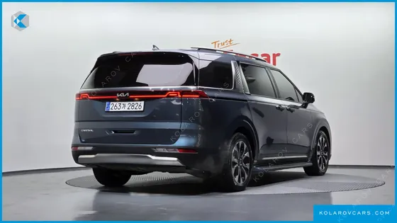 KIA CARNIVAL GASOLINE 9-SEATER NOBLESSE