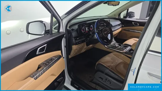 KIA CARNIVAL GASOLINE 9-SEATER NOBLESSE